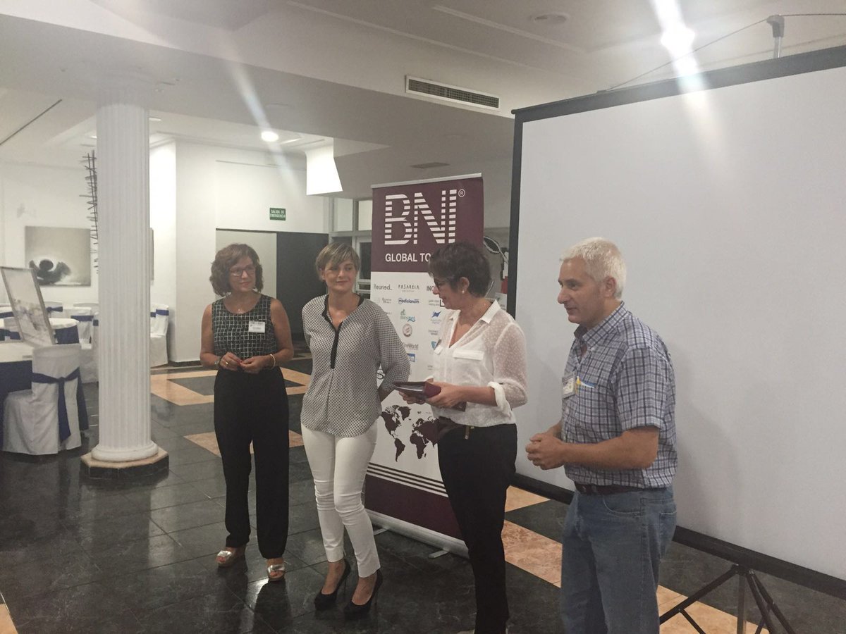 BNIGLOBAL's tweet photo. Hoy queremos dar la bienvenida a un nuevo miembro
¡¡Demos una calurosa bienvenida Raquel Robledo!!
#BNIglobal https://t.co/9n95UlT7g4