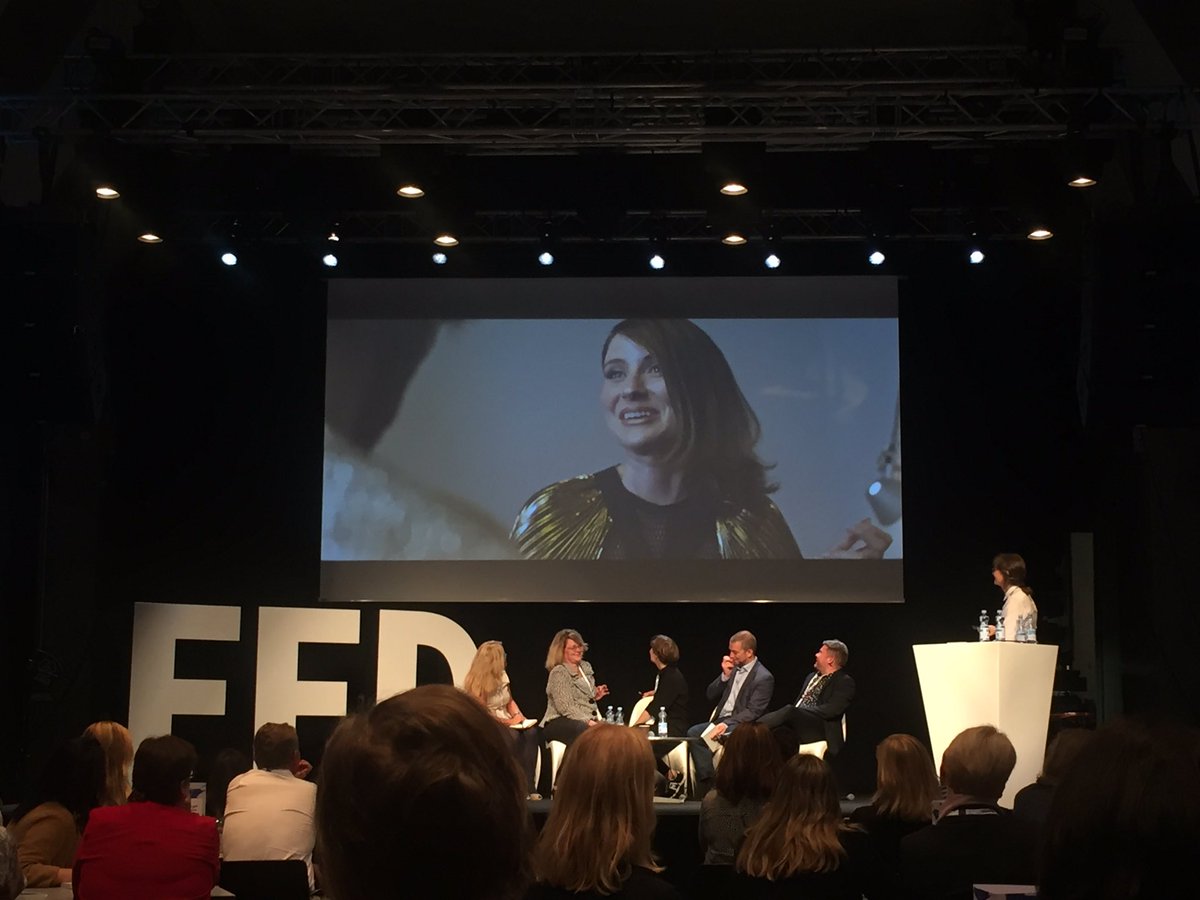 MoiSenni's tweet photo. Voiko tekoäly olla luova? Tekoäly tekee runoja ja on kirjoittanut jopa elokuvan. Ainakin meitä nauratti. #FFD16 https://t.co/TIQi58XAYw