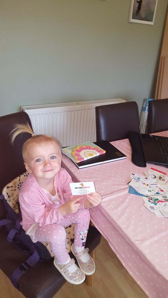 JamCrackersUK's tweet photo. Someone found #JamCrackers biz cards! Which did she like? 'Oh look Mummy, Gingy!' @speckyandginge @sabrina_latimer https://t.co/a0Io0TGtYb