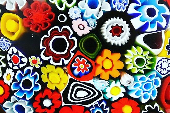 VGSMURANO's tweet photo. Wow, that's amazing!!! Millefiori are very important in our industry, and i think you understand why... :) #murano https://t.co/pWScDtukVm