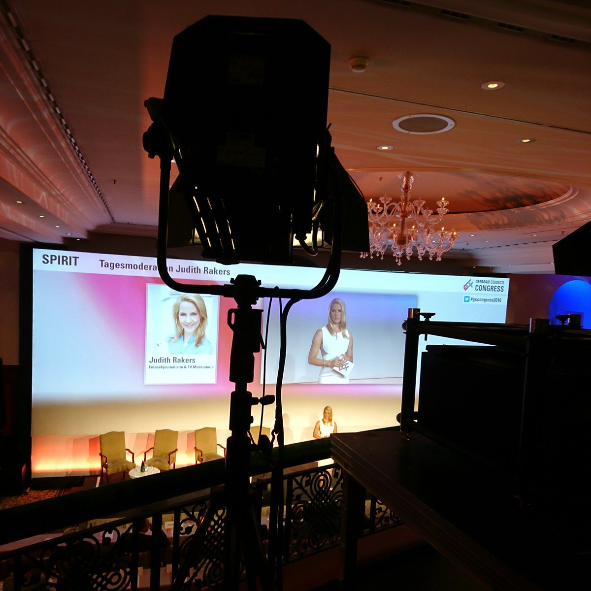 go_realtime's tweet photo. Operating the #GCCongress2016 in Berlin. @carl_event uses #Ventuz for content and softedge projection. https://t.co/wzxoAdWOTQ