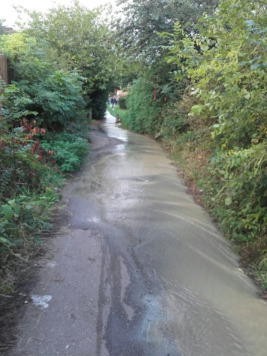 Southampton Traffic disruption as burst water main repaired Meridian