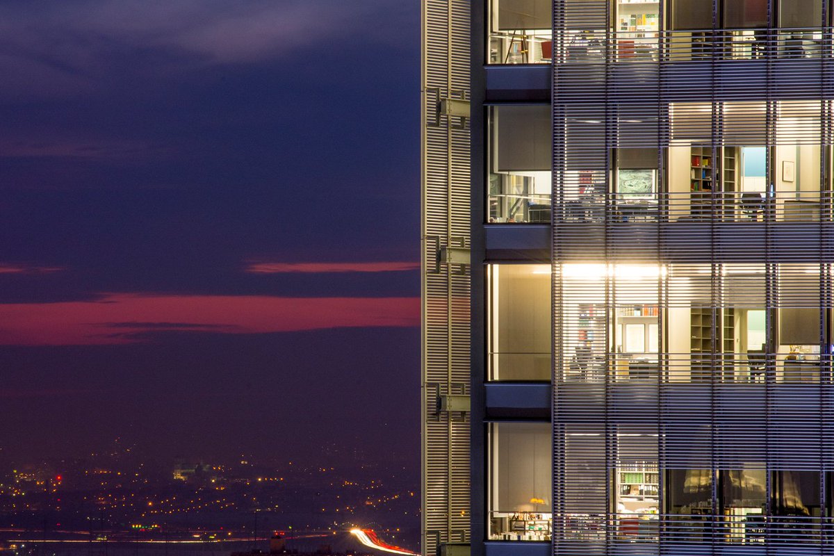 kpmg_sa_data's tweet photo. Data is altering the competitive landscape. Is your organisation ready? https://t.co/tGNR39yJaF #KPMGData https://t.co/XyJ4LivhUB
