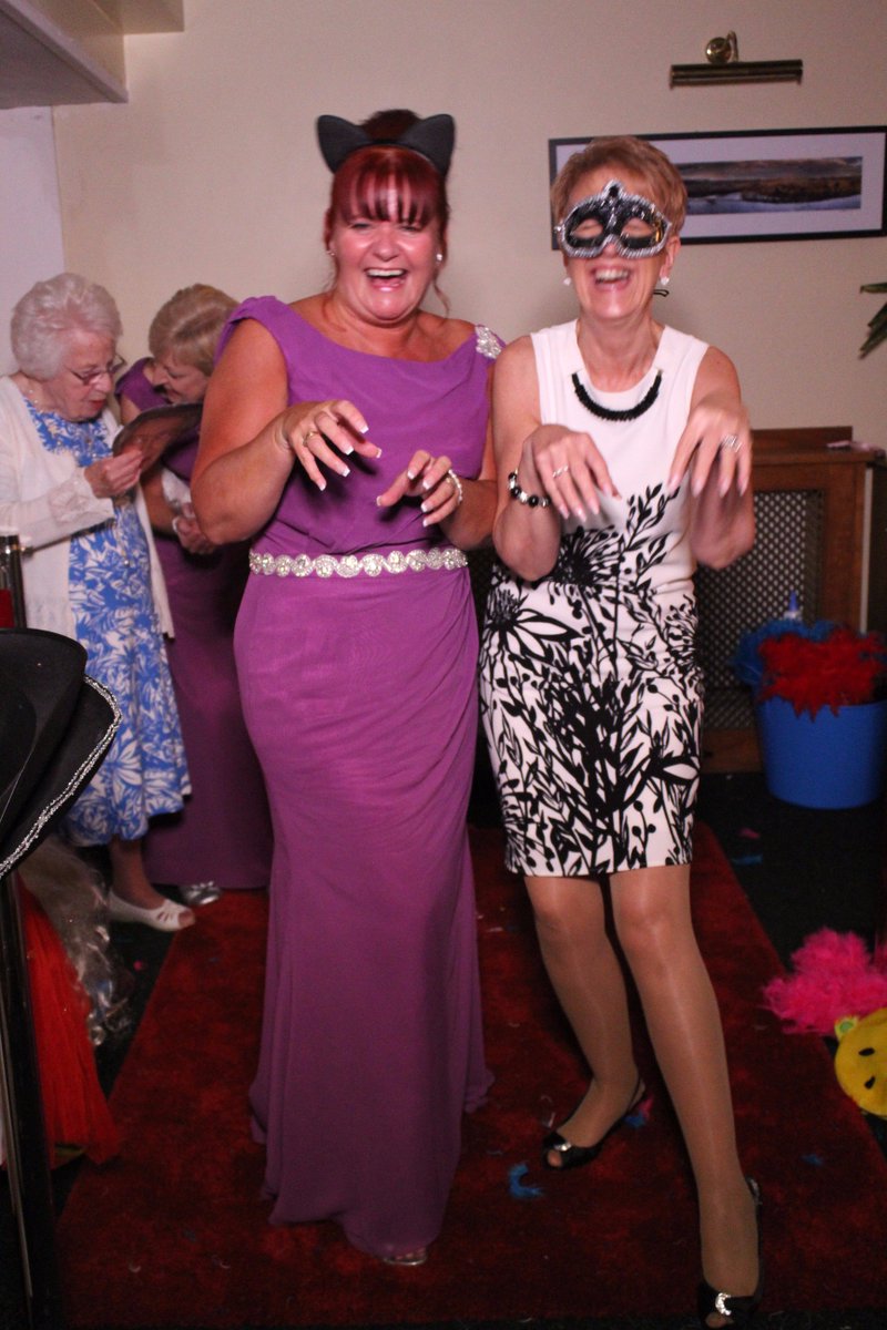 MagicEve1's tweet photo. Amazing Photos from Lynn &amp; Tony's Art Deco Themed Wedding at the Leewood Hotel Buxton 
Great Crowd Great Night https://t.co/56H3HVZ3Ct