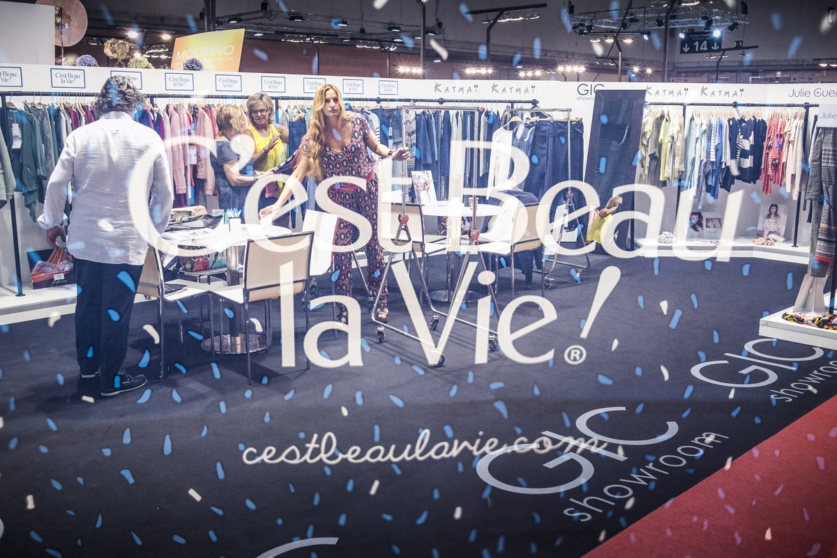 desalonsbcn's tweet photo. #cestbeaulavie es una de las marcas expuestas en nuestro stand para #GicShowroom en @MOMADMadrid #lavidaesbella #gic https://t.co/TpAjZTXAq2