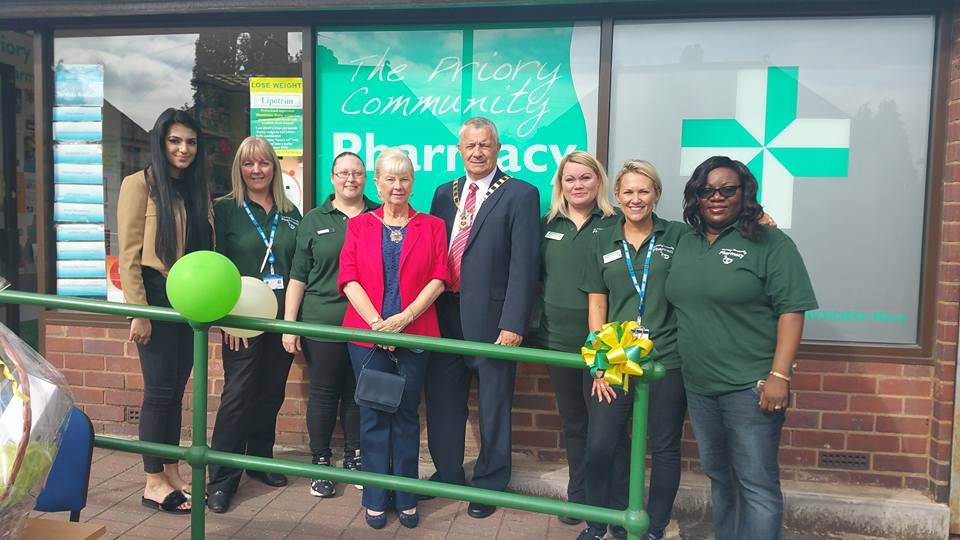 Olutayo's pharmacy is a community asset, more than a place that dispenses meds #ILMPAward bit.ly/2cvHJs9