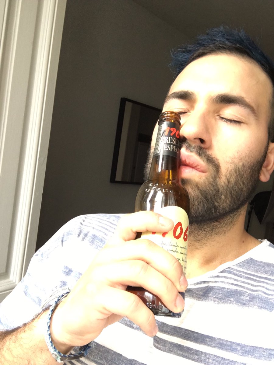michenlo's tweet photo. Antes de que se intente sacar dinero y provecho de la situacion, lo dire yo: Tengo novia desde hace unos meses. https://t.co/9nmec3DTLt