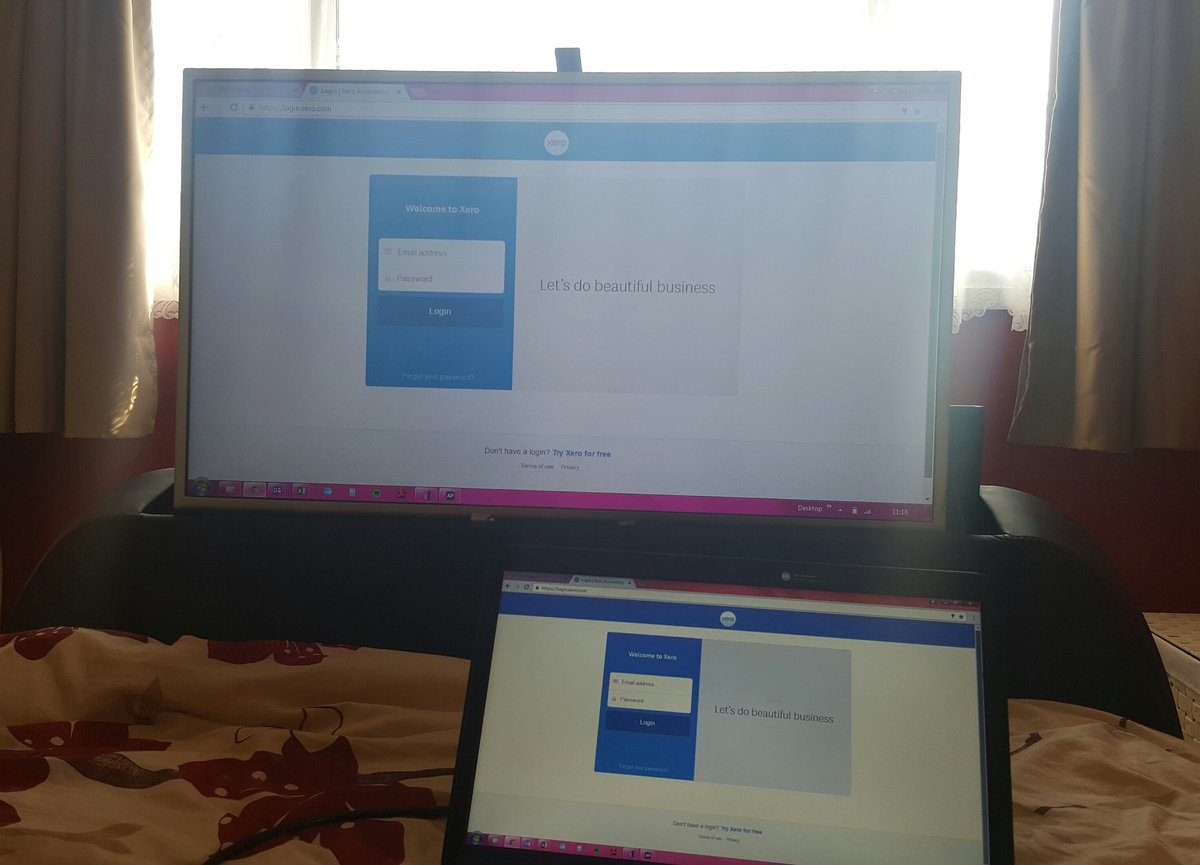 CloudGuruGirl's tweet photo. Working from home just got a little more interesting - Anytime, anywhere! #cloudaccounting #xero #tvbed https://t.co/ueIByWh4AD