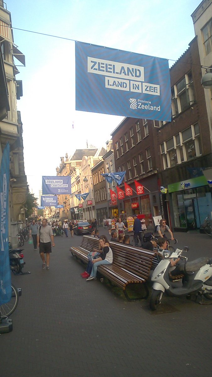 Het valt toch echt wel op, Zeeland in Den Haag...