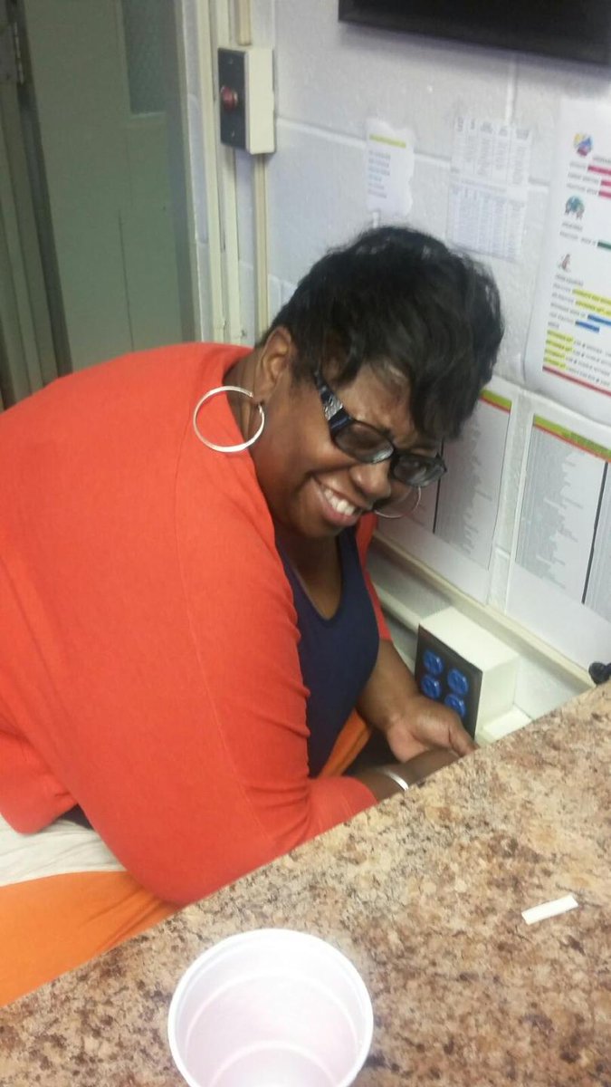DixieDragons082's tweet photo. Helping the office staff stay connected to serve the students, staff and parents.  #dragons082 #connectedtoserve https://t.co/otM5PrGYvd