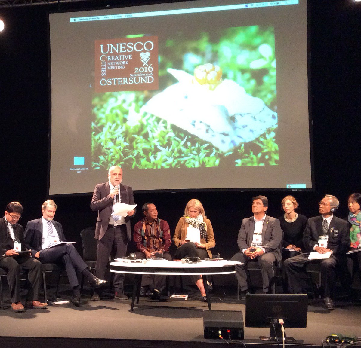 FabCreativa's tweet image. #Östersund, #Frösö Convention Centre, round -table of #Mayors of #UCCN