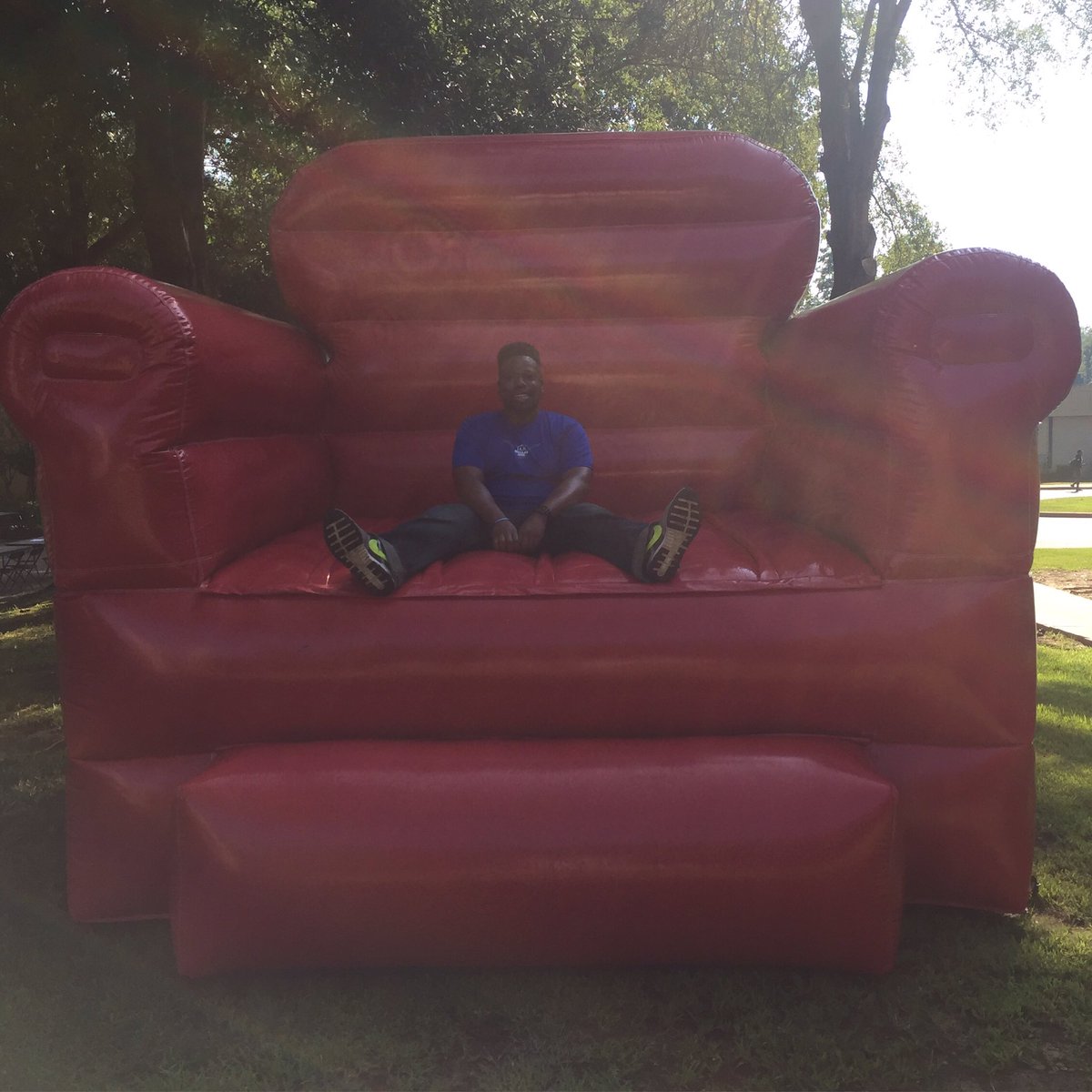 lwiii's tweet photo. Please don't hate; I already know my chair is better then yours. #tcfallfest https://t.co/9dMtkQDN7C