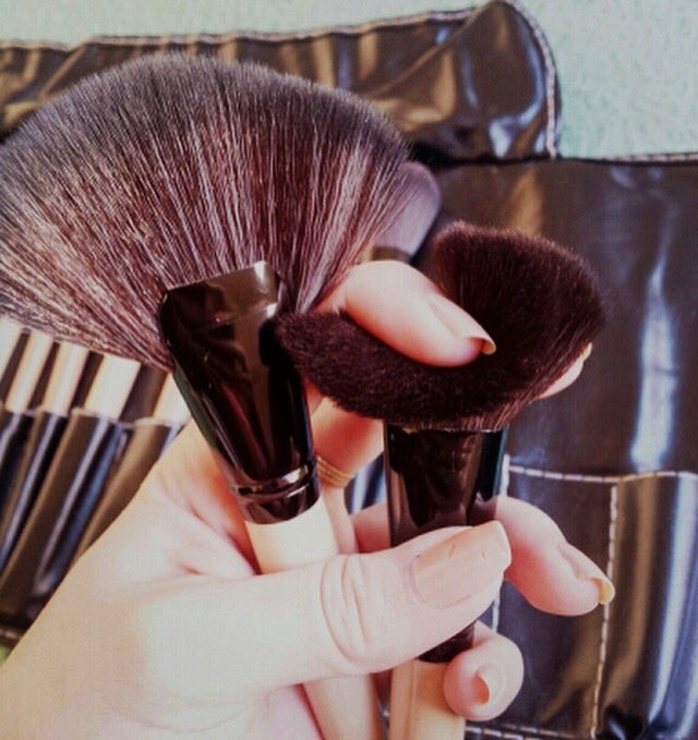 envydofficial's tweet photo. Visit our website for quality makeup brushes 🙌🏼
https://t.co/1a50Wajyik
#envyd https://t.co/4QGh6OfRg0