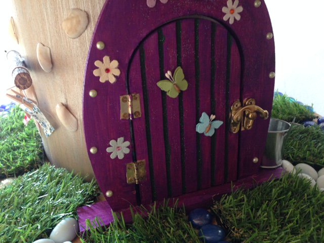 MHeadShow's tweet photo. Just received a fairy house destined for the #Maidenhead Community Garden. Another typical day.  #GBHighSt https://t.co/HeJ5S8md6n