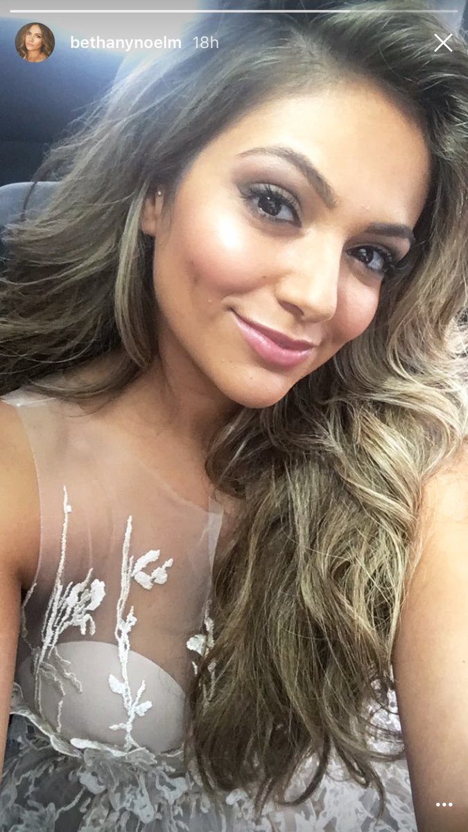 Bethnoelisbae's tweet photo. She's so damn hot 😻🔥😩 https://t.co/hngCjmFRqI