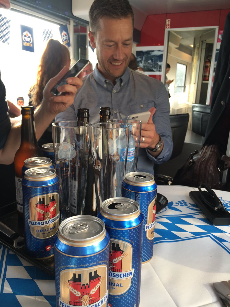 laperenza's tweet photo. @MoritzKlaemt Er bekommt einfach nicht genug CC @thorsten https://t.co/6AC7z6MXjH