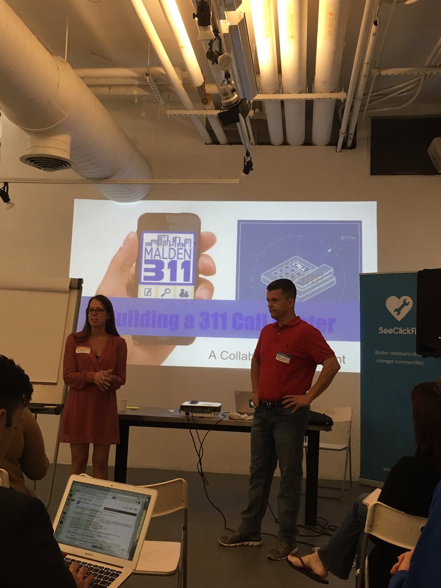 benberkowitz's tweet photo. @roncochran + @Cari_SCF take stage to build 311 department for a small town on the fly w the audience #SCFSummit https://t.co/OebEt8HupJ