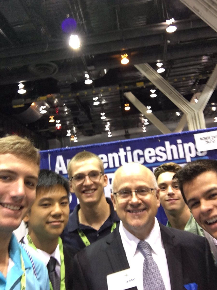 Not_NickJackson's tweet image. @GregoryAJones @SandburgCAD @SandburgHS #cadisfun