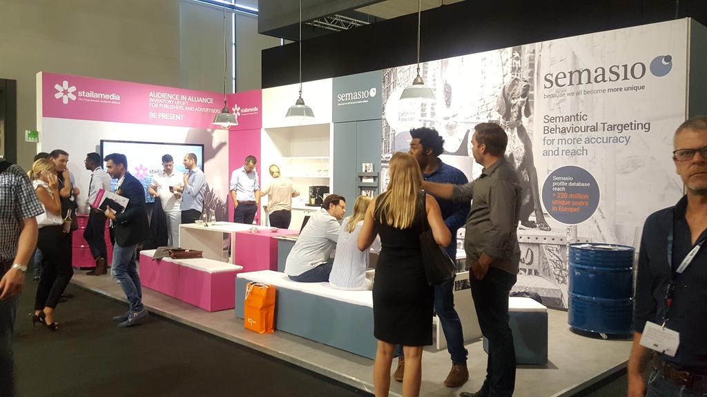 SemasioGmbH's tweet photo. Endspurt: Besucht uns auf der #dmexco in Halle 8 Stand B066 - wir freuen uns auf Euch! https://t.co/zzt6tNYsmr