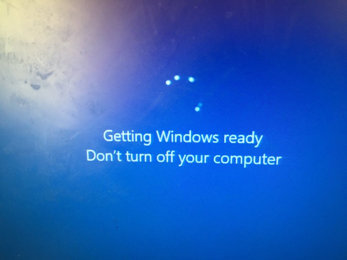 MadHabbo's tweet photo. #Windows10Issues... https://t.co/prf5HyGr78