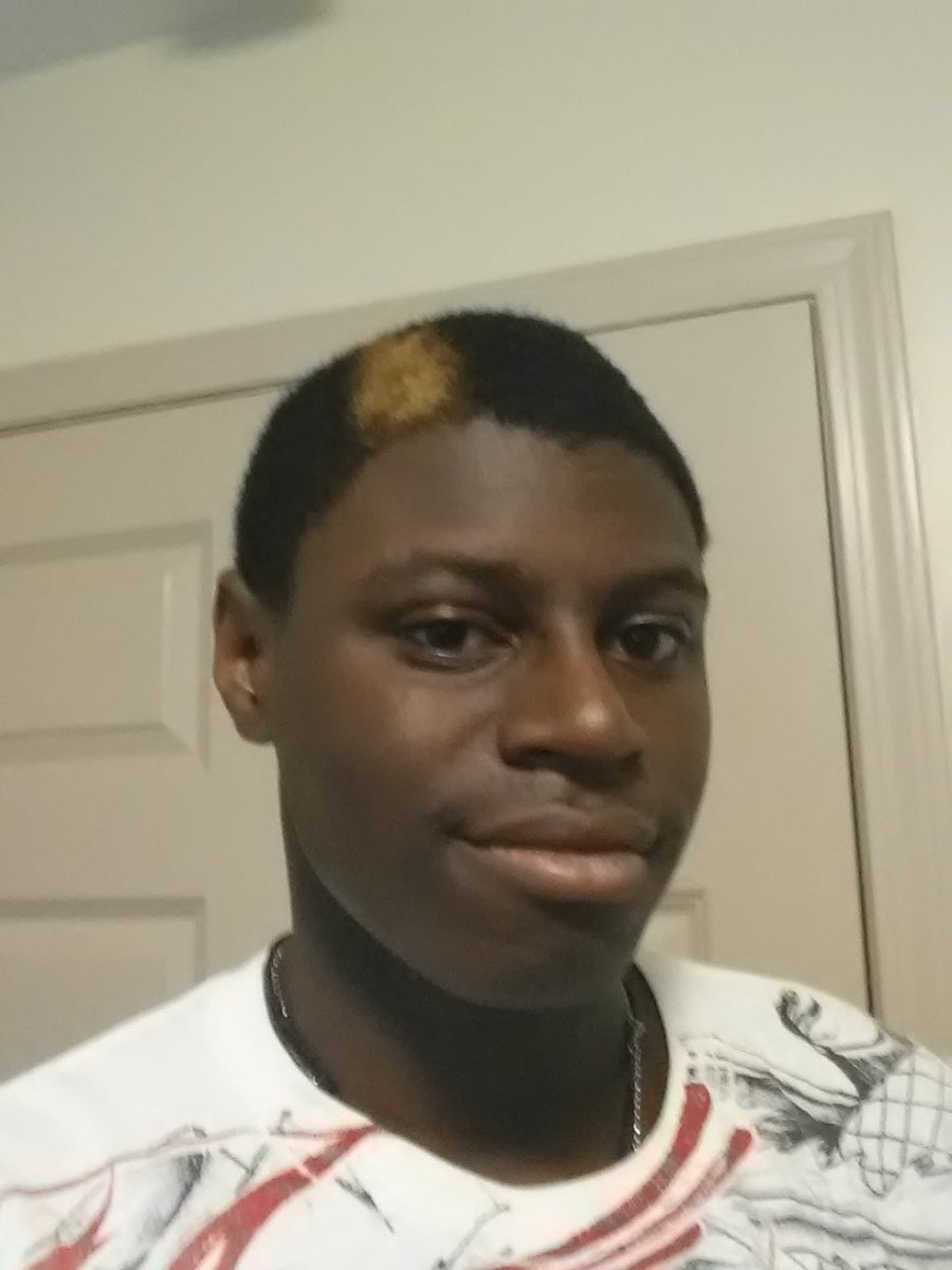 JBladeReviews's tweet photo. When you're makeup designer for a musical has you looking like @DennisMike93 #True2ATL https://t.co/pPmgnM4hjj