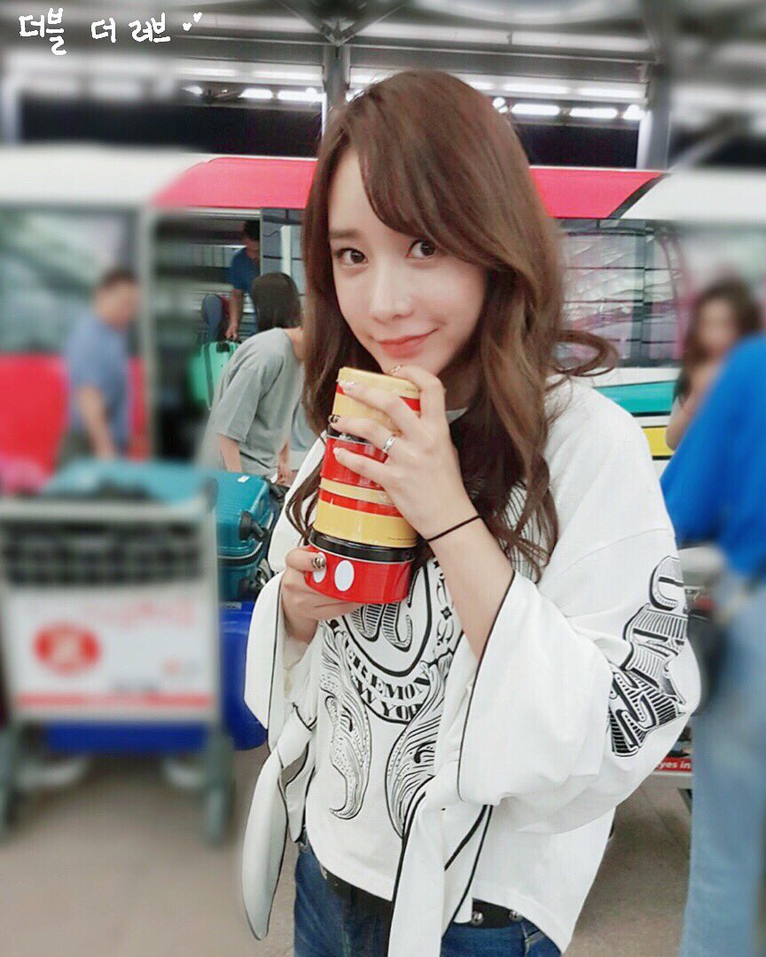 FRENCHDOUBLINGS's tweet photo. ◤ HD◢ AEROPORT D'INCHEON (15.09.16) ║.

☆ Les TWO X à l'aéroport d'Incheon, de retour de Hong-Kong. https://t.co/9w7D9znPfE