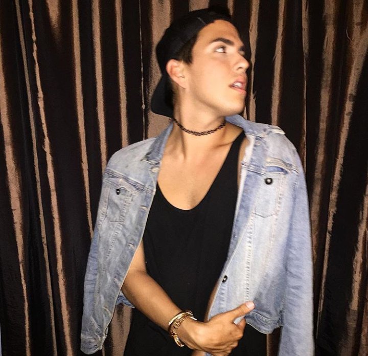 new fake. rt/like 💕