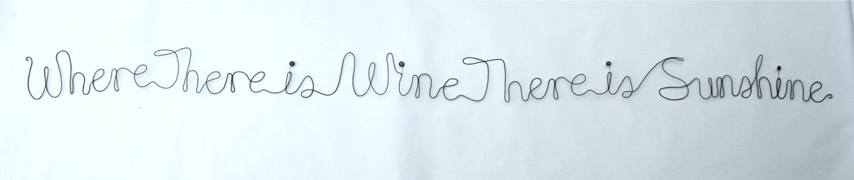 MelDayArt's tweet photo. Some cheering #wirewords to remind of summer and friends on display in its new home #wine #sunshine #wiresculpture https://t.co/GxlcBoqJUi