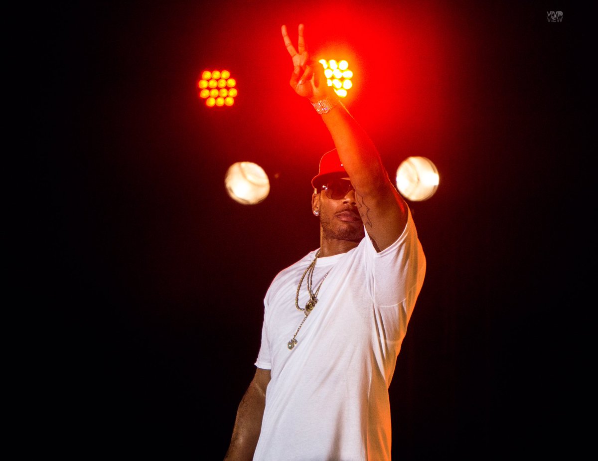 vivid_view's tweet photo. #vividview #photography #photo #photos #double #tap #doubletap #photooftheday #nellyville #nelly #iconic @Nelly_Mo https://t.co/00T5S3BZ4M