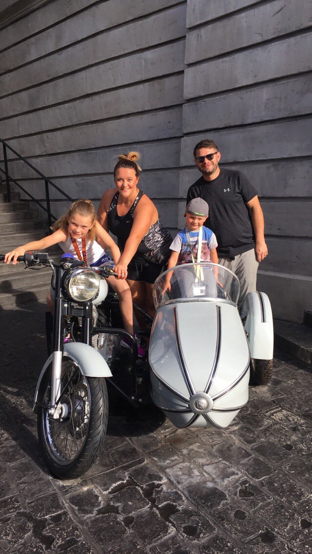 daniellequinny's tweet photo. #diagonalley #universalstudios https://t.co/IJXD7JIyT5