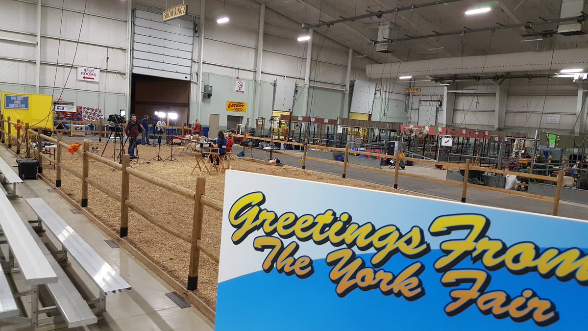 The <a href="/Fox43/">WPMT FOX43</a> spotlight set at <a href="/YorkFair1765/">YorkFair</a>.
@ChrisFOX43 <a href="/AmyFox43/">Amy Lutz</a> <a href="/Mel_Orlins/">Mel Orlins</a> &amp; <a href="/amichaelswx/">Andrea Michaels</a>