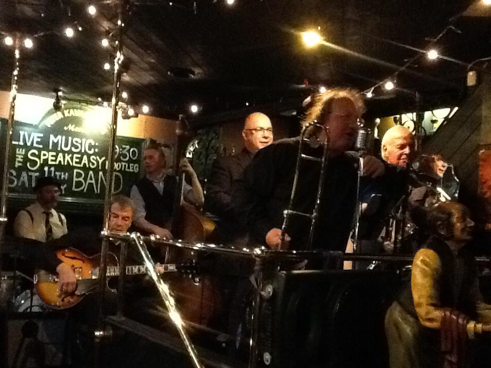 Speakeasybootle's tweet image. SBB - brilliant for parties, or just a stonking good night in the pub:- speakeasybootlegband.weebly.com #FunPMLunch