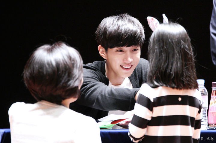 140914
애기 좋아하는 뇽 오빠미 낭낭해 으윽ㅠㅠㅠ
img1.daumcdn.net/thumb/R720x0.q…
img1.daumcdn.net/thumb/R720x0.q…