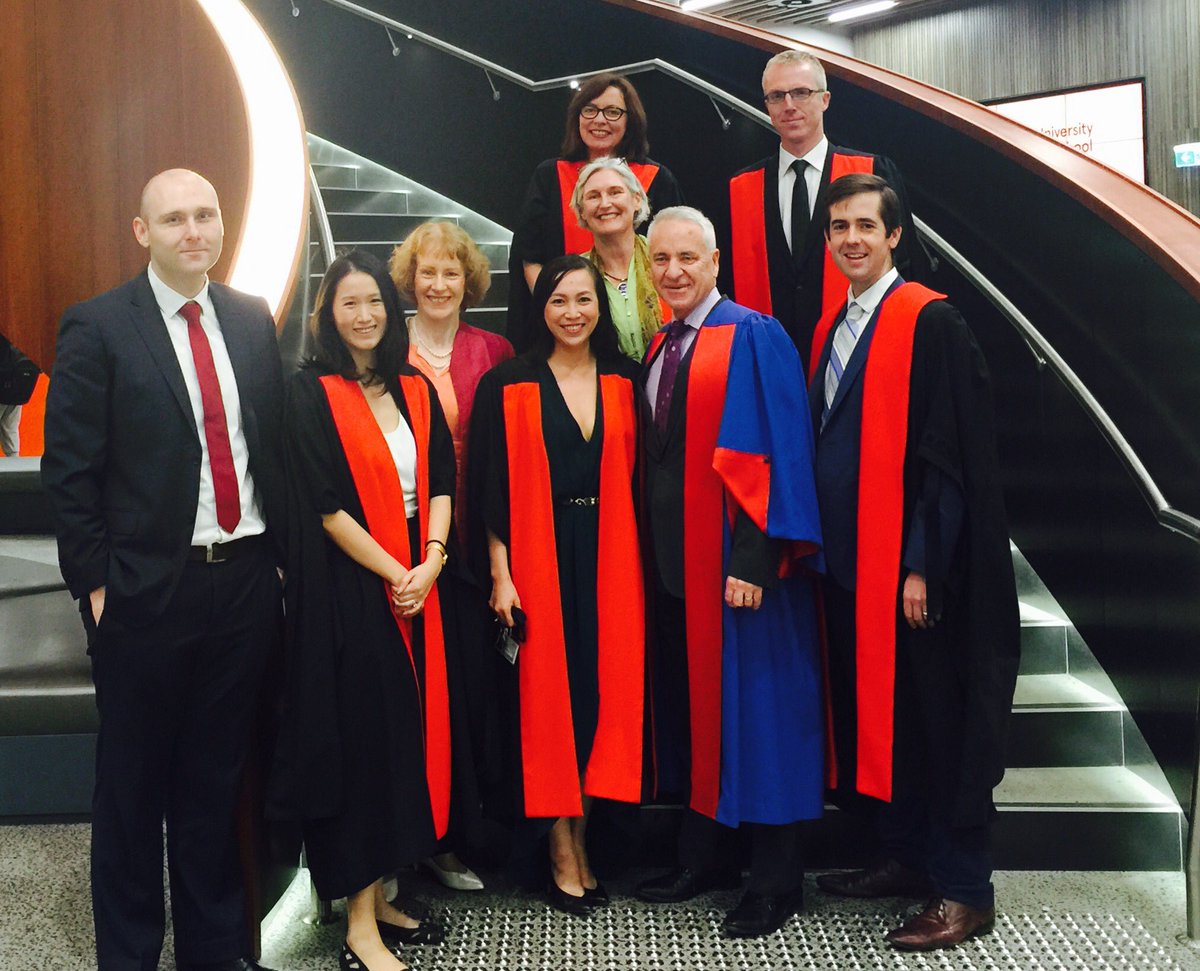 Raecooper1's tweet photo. @Sydney_Uni speaking of really really #rediculouslygoodlooking I give you @sydney_business academics: #ballgowns https://t.co/BID0oyVRCu