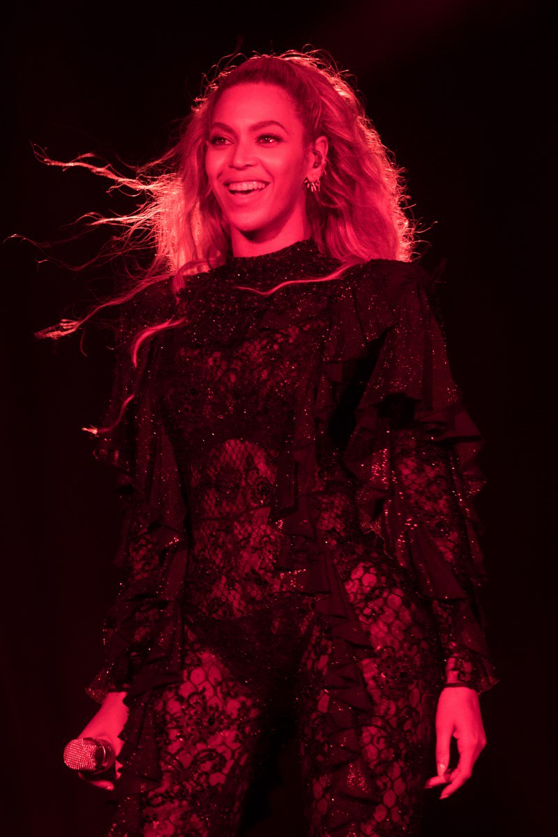 Beyoncé >> The Formation World Tour - Página 42 CsZRK1oWgAAbCAt