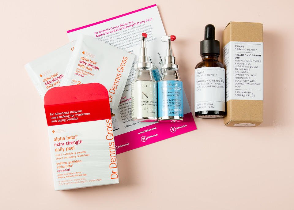 libbieclub's tweet photo. We love this review of the #LibbieClub September box by Caroline of @MyFamilyTies1! https://t.co/tHDsTW8ez4 https://t.co/q4lTpotQoe