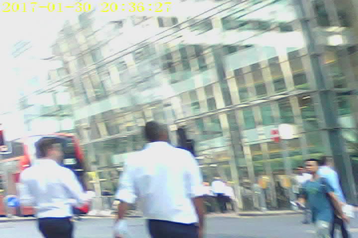 gomboli's tweet image. Thought to buy a 3£ DSLR 😂 #2megapixels