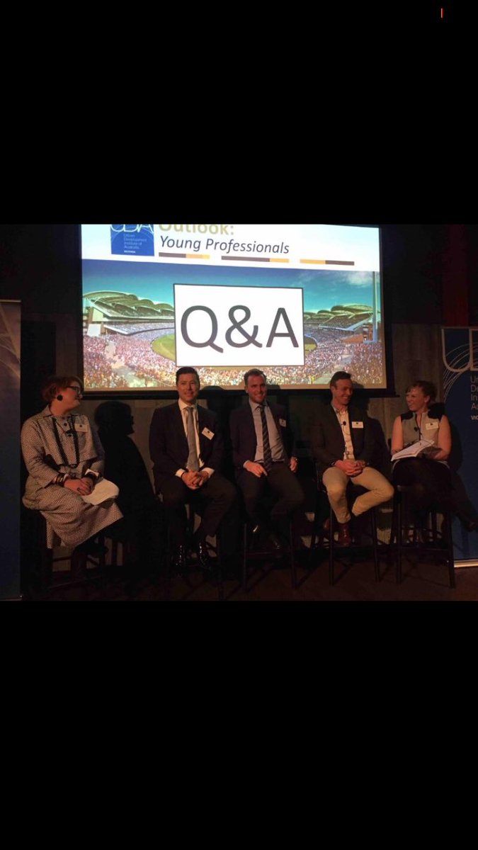 Andrew12Welsh's tweet photo. Great night speaking at the @UDIANational Young Professionals Outlook function https://t.co/O8G2HmlYUG