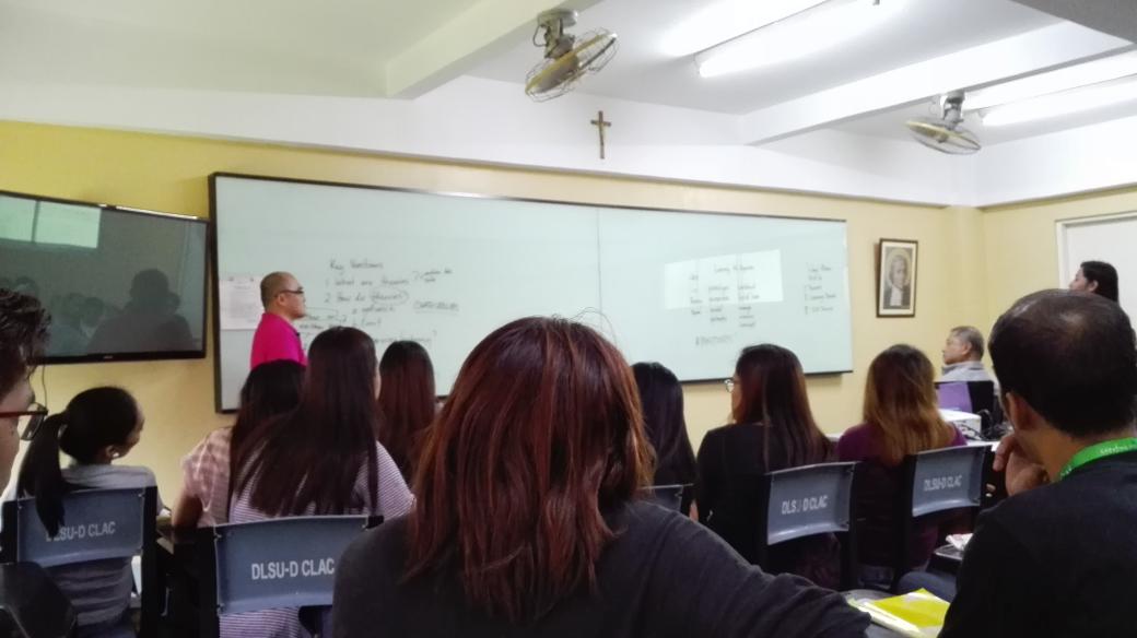 donkristopher's tweet photo. #GRES201theories https://t.co/exaO3TL0JR