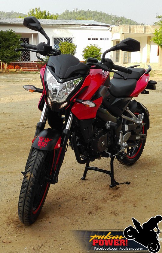 PulsarPowerSL's tweet image. The champion of 150cc - PulsarNS150
#PulsarPower #PulsarNS150