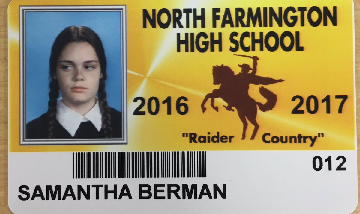 sammichelle_'s tweet photo. "I hated everyone before it was mainstream"-Me (Wednesday Addams) #NFIDS16 https://t.co/kOM0v7N3QT