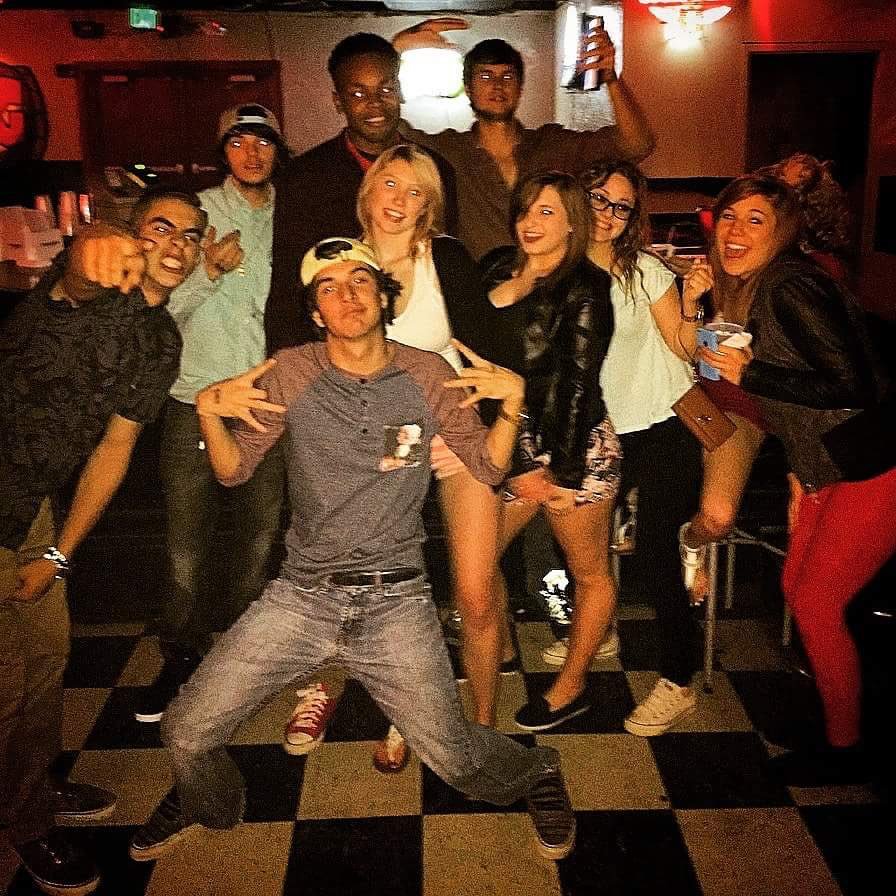 StonerHam35's tweet photo. I don't believe in rasicm but good times 👌🏾🤘🏾 #TGOD #MyNigs https://t.co/Y5d5EYzK7h