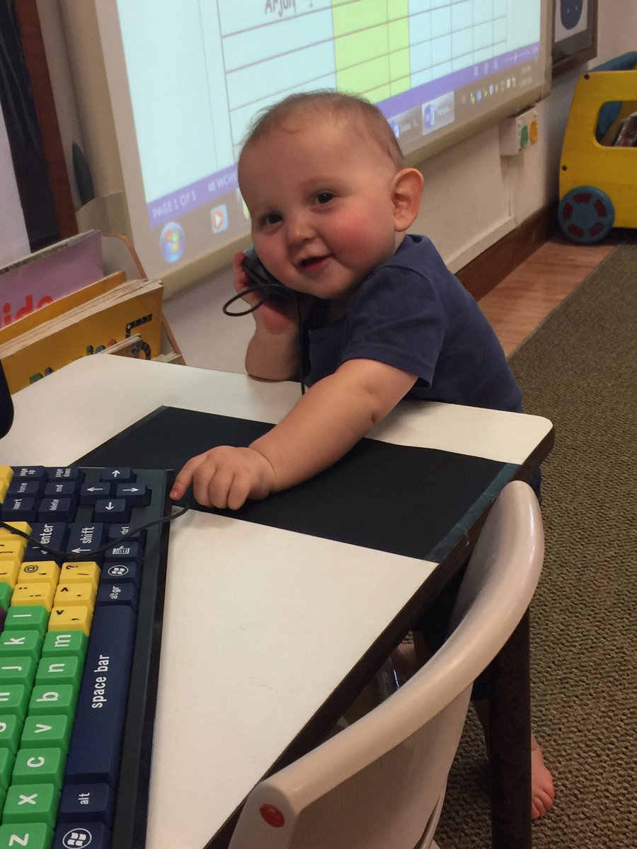 JenTicehurst73's tweet image. Starting them early in TTS Pretending the mouse is a phone, that tick's a development matters statement! #soadvanced