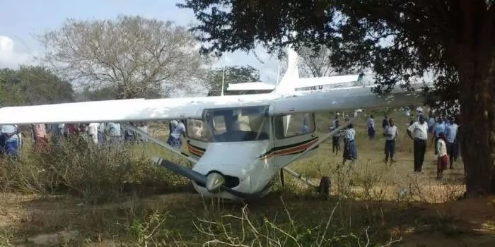 squawk254's tweet image. AFRICA: Training aircraft crash into Malindi County school field in Kenya, both instructor &amp;amp; student pilot unharmed