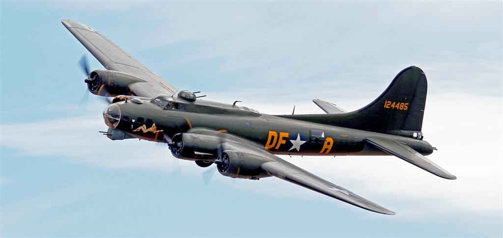 JSAestateagents's tweet photo. Remembering the incredible #B17 Sally B from @EB_Airshow on #BattleofBritainDay https://t.co/VsMeEb0hA0