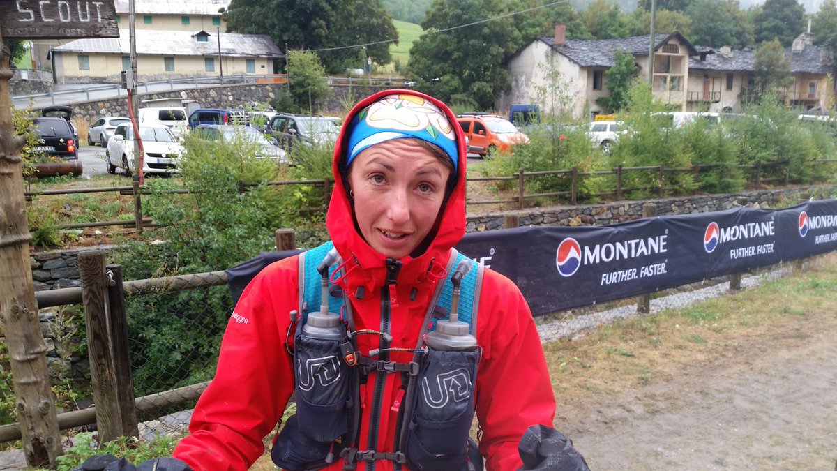 ultrabritton's tweet photo. She's on the trail again & it's business time when the Yorkshire Rose buff comes out! #NatsonTor @TDG_trail #287km https://t.co/N3TZLKqgCX