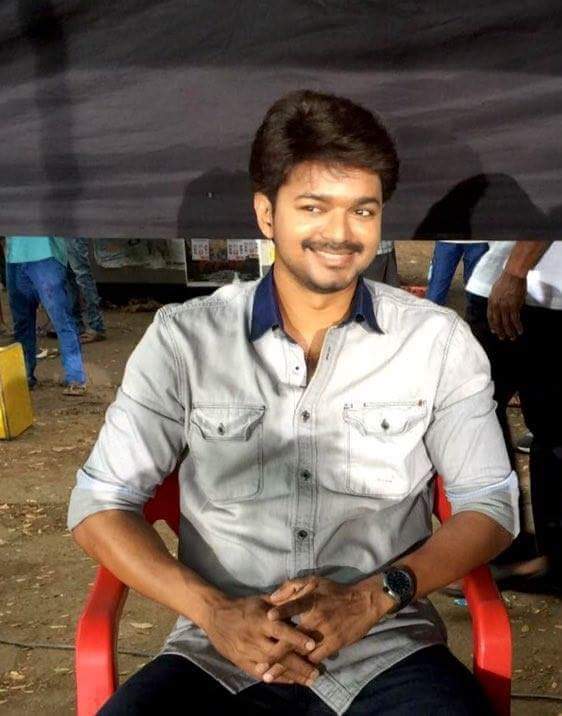 hariprasanth567's tweet photo. #Bairavaa https://t.co/olkDuSwj72