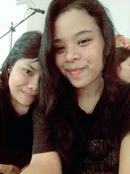 rossynanda91's tweet photo. teman yang selalu ada dalam suka dan duka Natalia gultom 💋💋 https://t.co/Okt4muEqQa