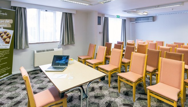 Meet Lincoln & Lincs tweet media