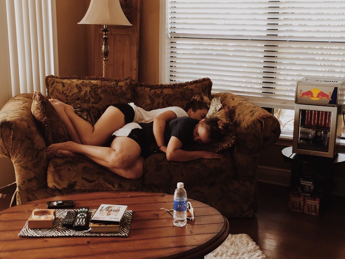 GIRLSLOVEGlRLS's tweet photo. https://t.co/tUFcW2sCND